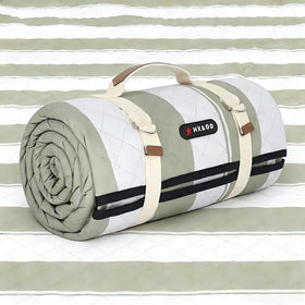 HX&OD 80x80 green picnic blanket with ample space for family picnics
