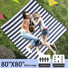 HX&OD picnic blanket waterproof backing protects against damp grass.