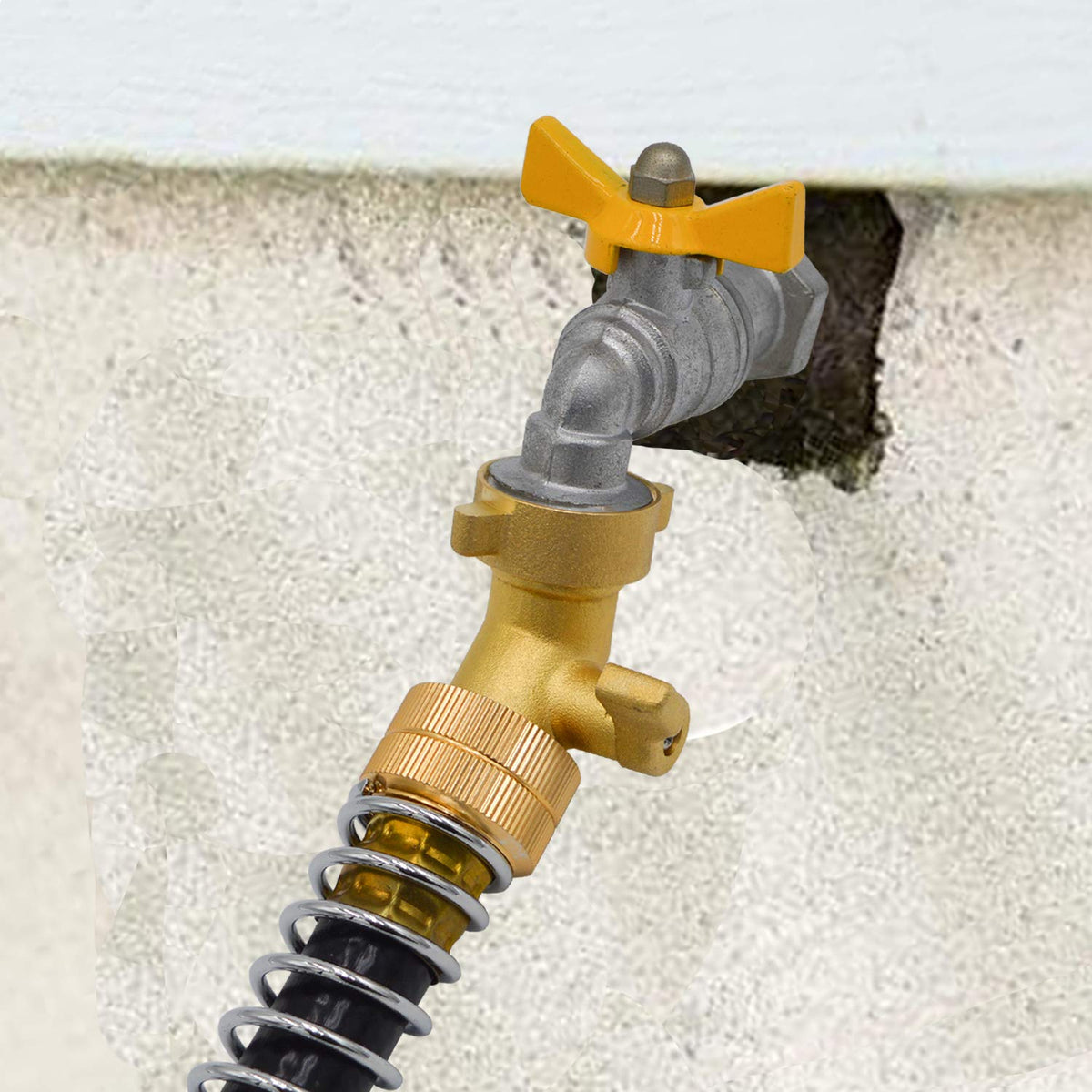 HYDRO MASTER outdoor valve setup suitable for RVs and garden hose tasks.