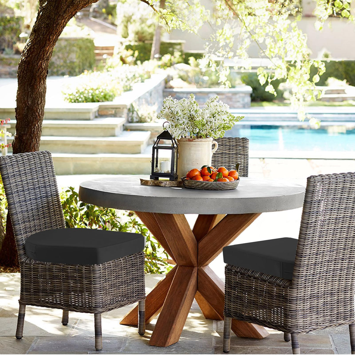 idee-home double-stitched edging adds durable, stylish finish