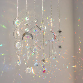 ilclviz crystal reflections room decor offers delicate, charming accents.