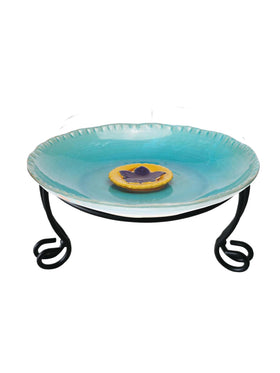 iLTreFlo black metal stand complements modern and rustic decor