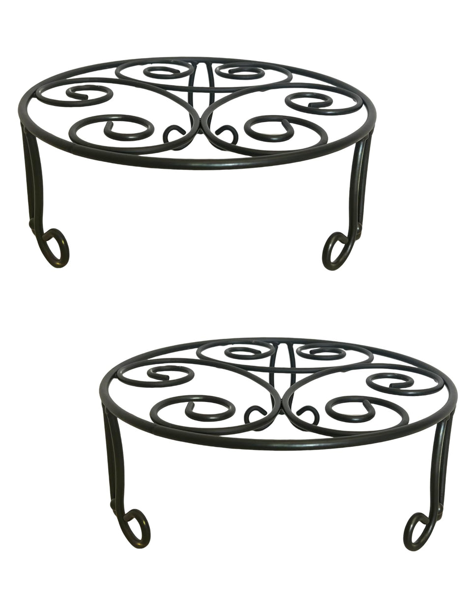 iLTreFlo iron plant stand low-profile 13-inch diameter suitable for heavy pots indoors or on patios.