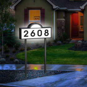 INDARUN solar address sign for yard offers high visibility at night.