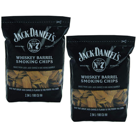 Jack Daniel's 01749 wood chips pack adds rich whiskey oak smoke to grilled foods.