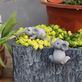 JARPSIRY 2.5-inch elephant statue fits standard planters for compact charm