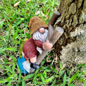 JARPSIRY gnome on stairs yard ornament