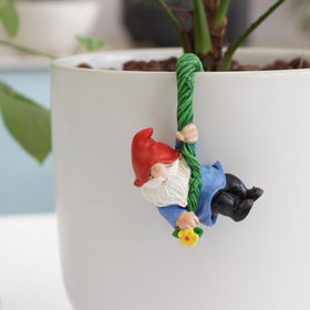 JARPSIRY fence ornament adds whimsy to borders and edges.