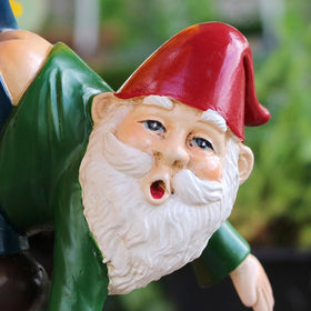 JARPSIRY sturdy resin sculpture remains vibrant through seasons.