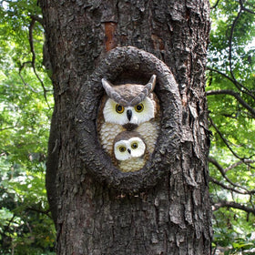 JARPSIRY yard art peeker invites friendly moments along walkways.
