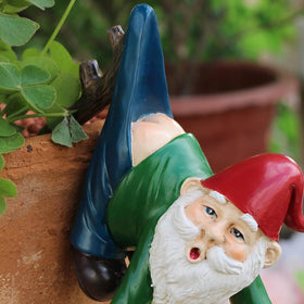 JARPSIRY cheerful gnome ornament enhances patio or balcony spaces.