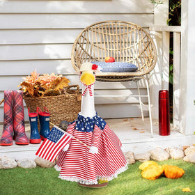 JcHrmers quality craftsmanship enhances outdoor decor and style.