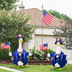 JcHrmers stars-and-stripes styling brightens outdoor gatherings.