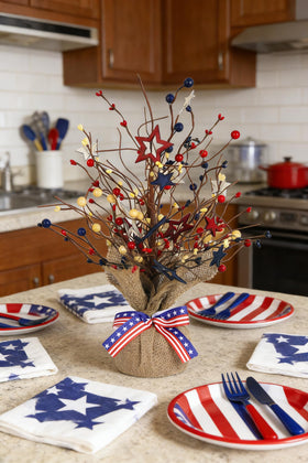 JEGERMIG patriotic table tree with LED lights enhances any 4th of July gathering.