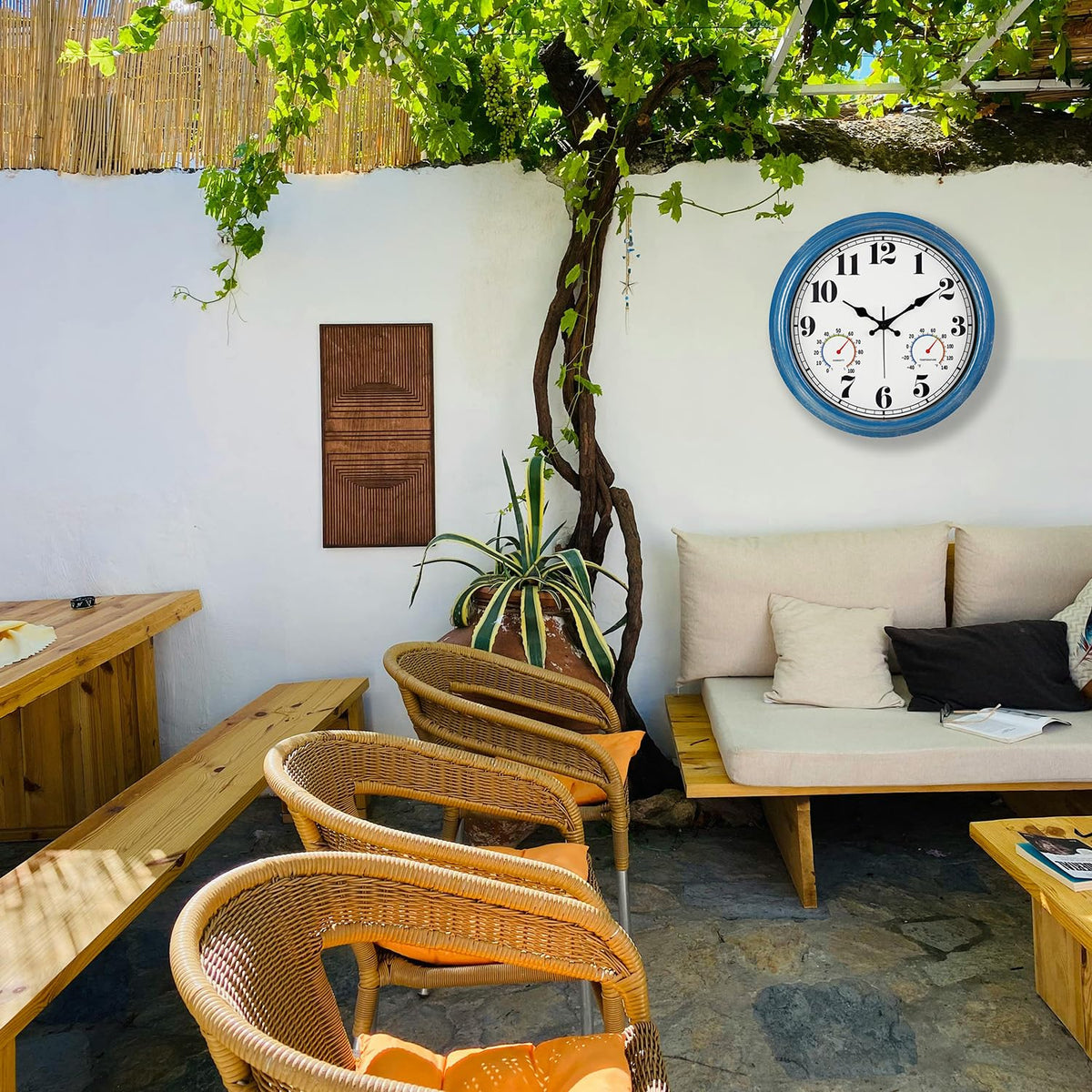 Jenlystime silent sweep movement for quiet timekeeping in any room