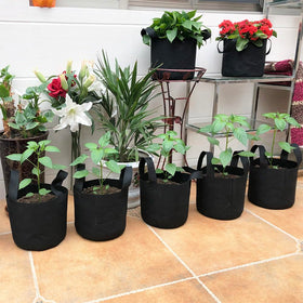JERIA 7-gallon grow bag measures 13-inch diameter by 12-inch height for versatile planting