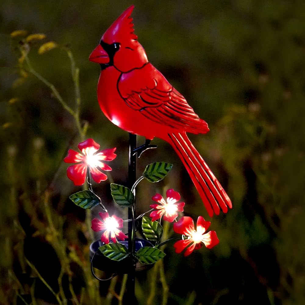 Jiasku cardinal decor elevates outdoor spaces with timeless, nature-inspired ornament.