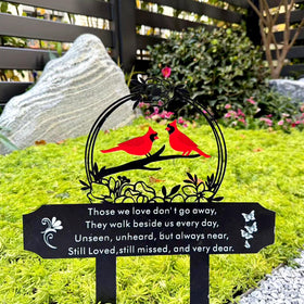 Jiasku Cardinals Memorial Stake detail in metal shows sturdy construction.