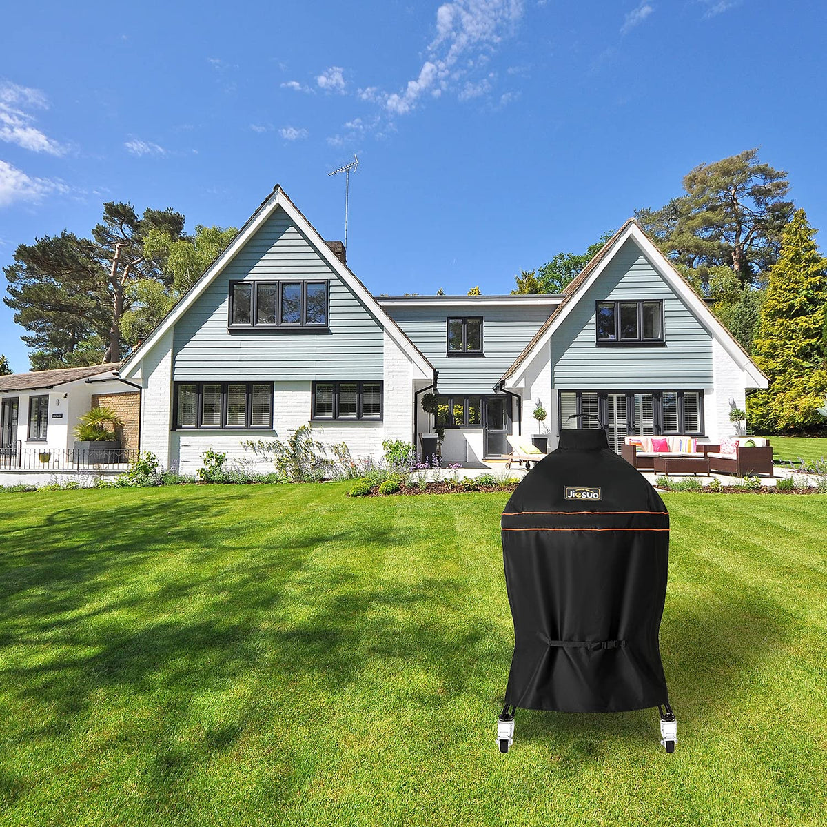 Jiesuo cover cleans easily with hose and dries quickly in sun.