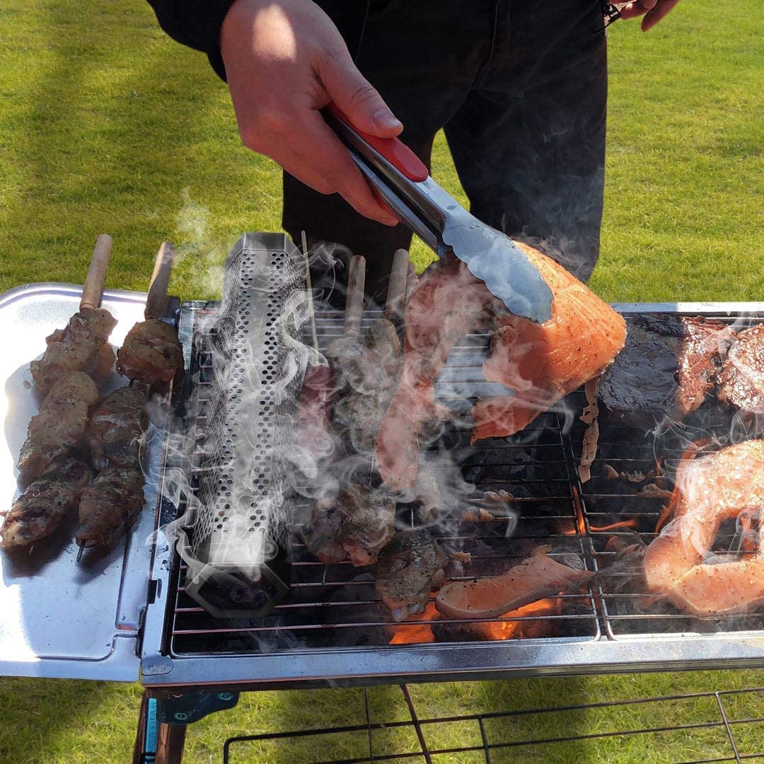 JIIGAAT smoker tube in use for even smoky flavor on any grill