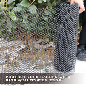 Jinkoozz versatile mesh used as animal barrier and plant protection.
