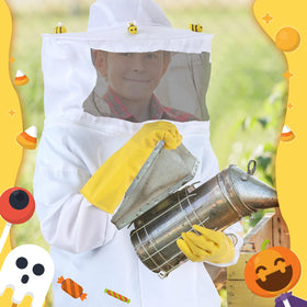 Jiuguva wool felt bees attached to jacket for playful hive realism