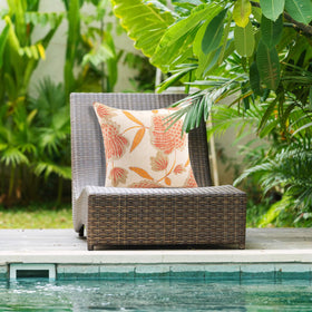 JMGBird removable cover enables quick cleaning after outdoor gatherings.