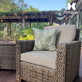 JMKaixin damp-cloth clean easily to remove spills and dirt.