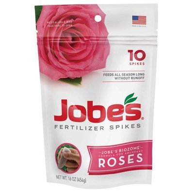 Jobe's Organics 4102 Rose Fertilizer Spikes provide slow-release nutrition for healthier, vibrant roses.