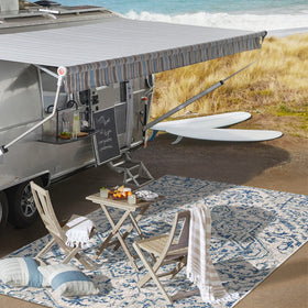 Jonathan Y pet-friendly low-pile rug resists dirt and easy cleaning.