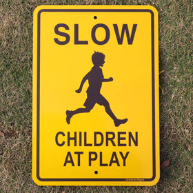 Jowanyo Slow Down Children at Play sign ideal for outdoor play areas and driveways.
