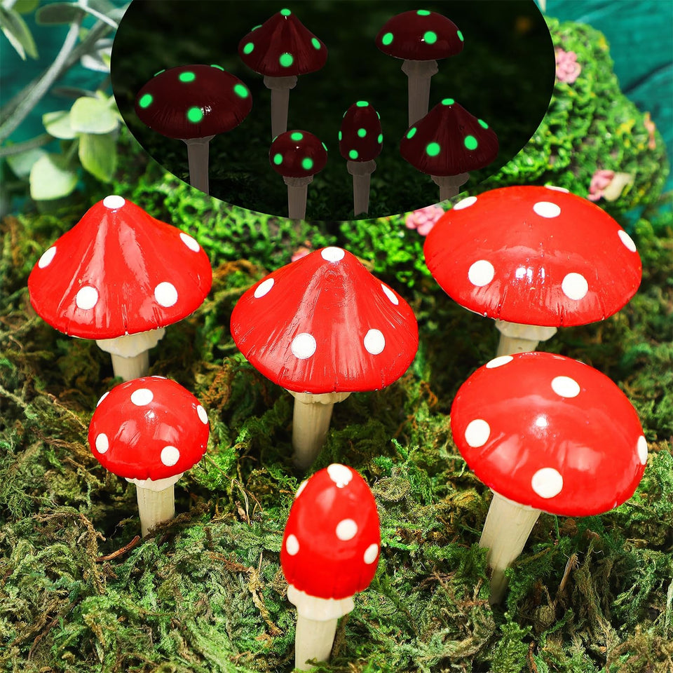 Juegoal fairy mushrooms set six for garden decor, lifelike resin statues.
