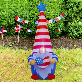 Juegoal heart-flag gnome ready for patriotic decor and celebrations