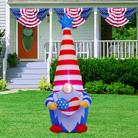 Juegoal lighted tomte elf with top hat adds seasonal yard charm