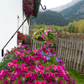 Juegoal powder-coated black finish resists weather for outdoor use.