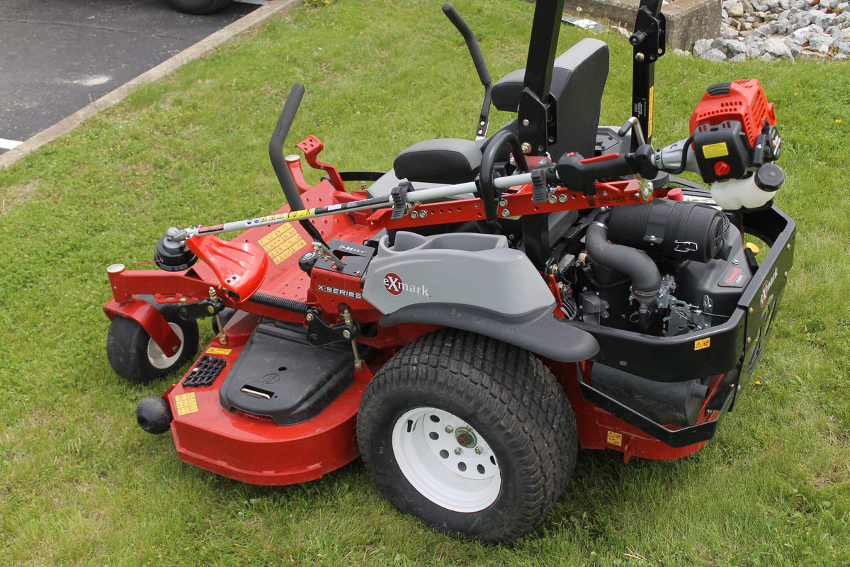 Jungle Jim’s ZTR-TR engine support bracket seen stabilizing the trimmer