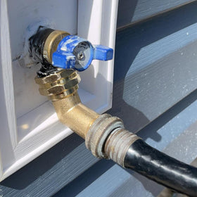 JUNHOME durable brass construction stands up to outdoor use