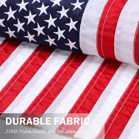 JUSHEN two-pack flags simplify patriotic yard setup.