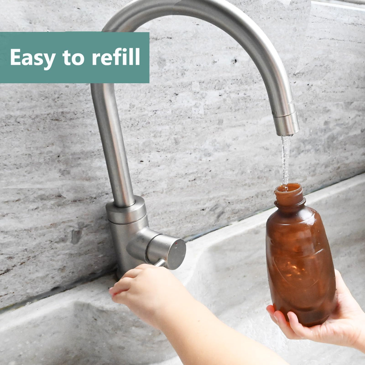 JUSUFU compact balcony plant bottle fits windowsill watering needs.