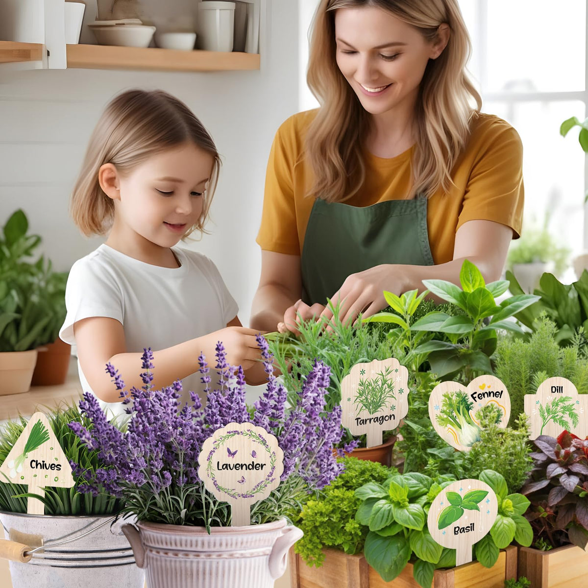 JUYRLE 15-pack garden label signs makes a thoughtful gift for gardeners.