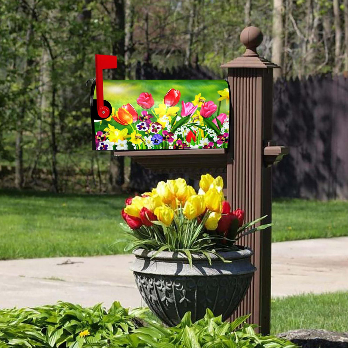 JYKCUL arc-opening mailbox cover allows easy access and secure fit.
