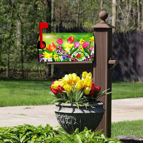 JYKCUL arc-opening mailbox cover allows easy access and secure fit.