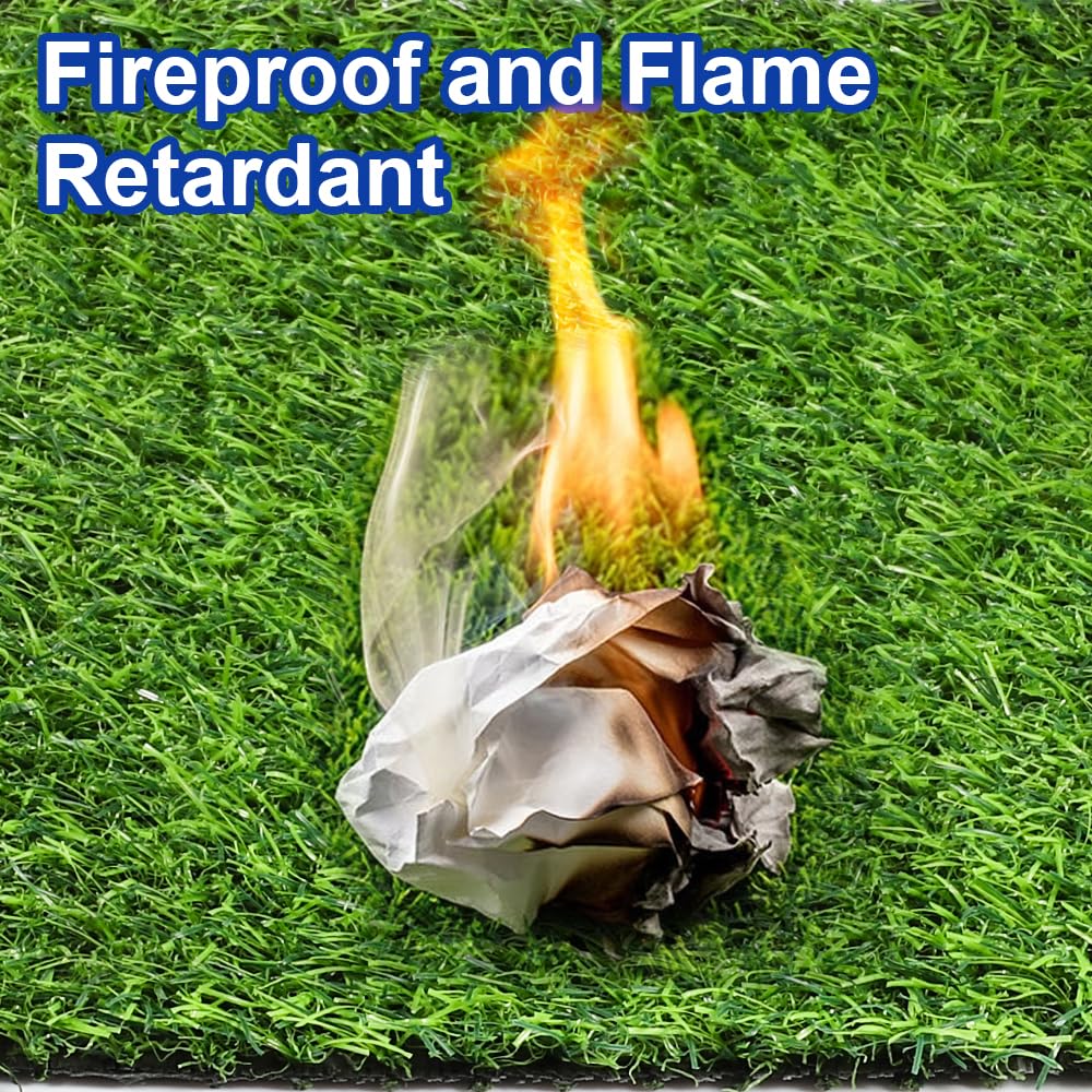 Kalekey chicken nest pad artificial grass shows a soft surface for laying.