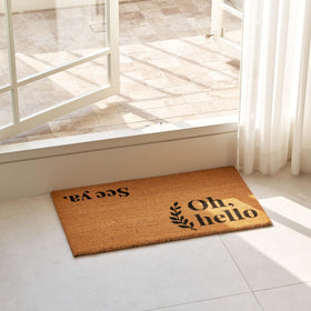 KANKUN door mat bristle close-up shows natural fibers that scrape dirt at the doorstep.