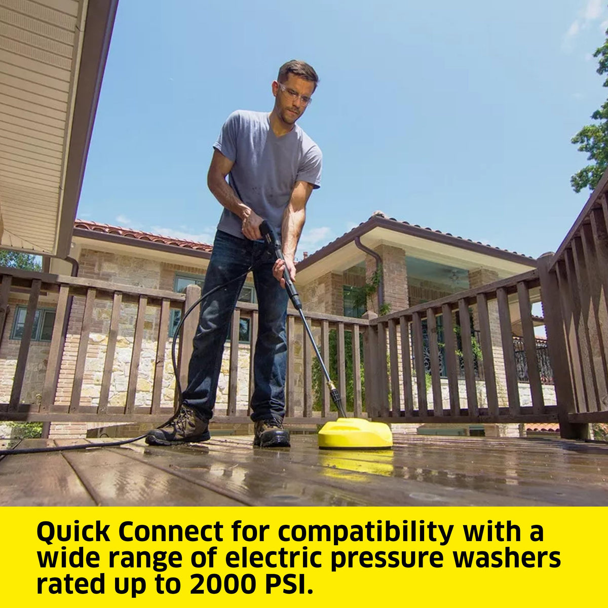Shroud and splash-free skirt minimize overspray for safer cleaning