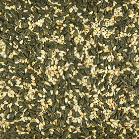 Kaytee Cardinal Wild Bird Seed front bag view invites backyard birds.