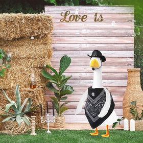 Kedaijin goose wings make a thoughtful gifting idea.
