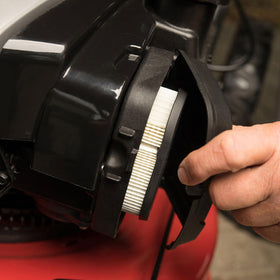 Compatibility diagram showing B&S, Toro, and Troy-Bilt models