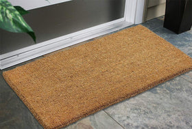 Kempf easy maintenance—shake or vacuum to renew appearance.