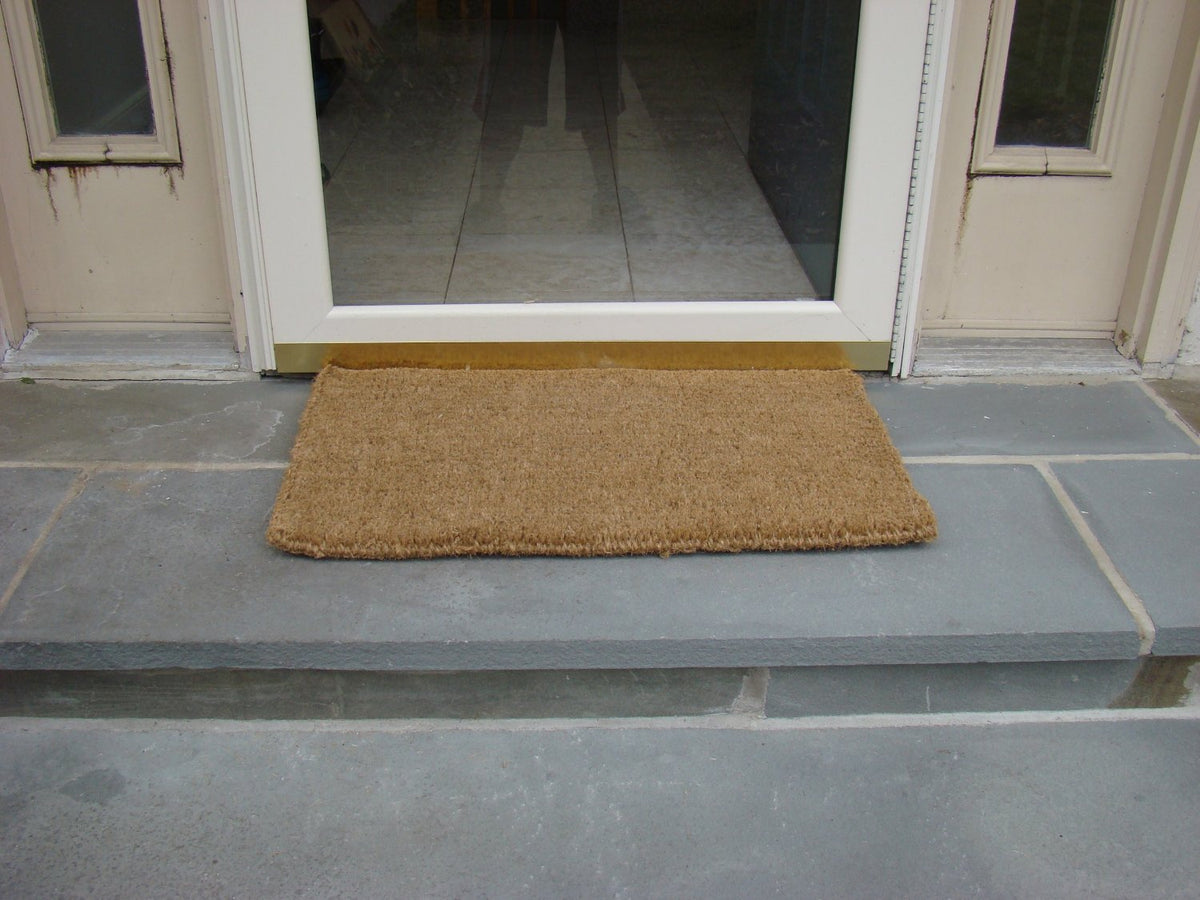 Kempf eco-friendly coconut husk mat reduces plastic use.